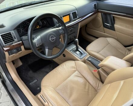 Серый Опель Вектра, объемом двигателя 2.2 л и пробегом 156 тыс. км за 5599 $, фото 19 на Automoto.ua