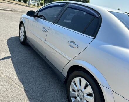 Сірий Опель Вектра, об'ємом двигуна 3.2 л та пробігом 360 тис. км за 4000 $, фото 3 на Automoto.ua