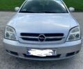 Сірий Опель Вектра, об'ємом двигуна 2.2 л та пробігом 305 тис. км за 4750 $, фото 1 на Automoto.ua
