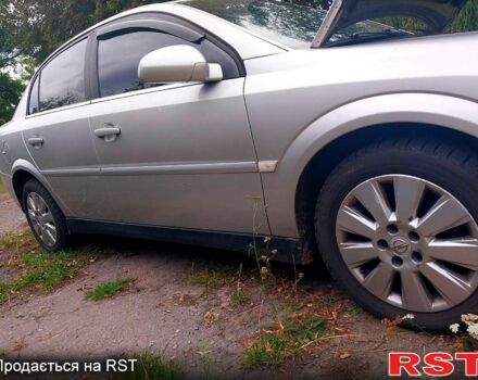 Серый Опель Вектра, объемом двигателя 2.2 л и пробегом 257 тыс. км за 4500 $, фото 4 на Automoto.ua