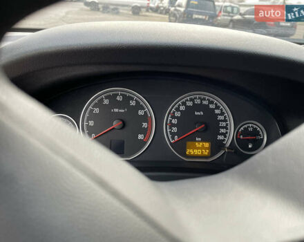 Серый Опель Вектра, объемом двигателя 2.2 л и пробегом 259 тыс. км за 4500 $, фото 7 на Automoto.ua