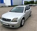 Сірий Опель Вектра, об'ємом двигуна 2.2 л та пробігом 176 тис. км за 4800 $, фото 1 на Automoto.ua