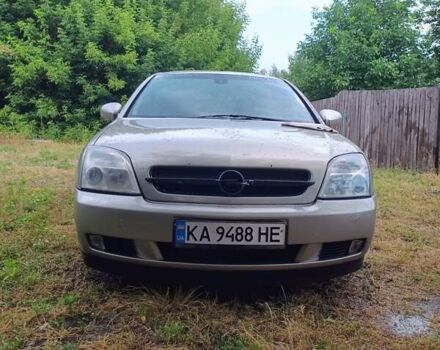 Сірий Опель Вектра, об'ємом двигуна 3.2 л та пробігом 271 тис. км за 3500 $, фото 4 на Automoto.ua
