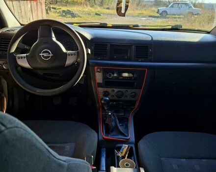 Серый Опель Вектра, объемом двигателя 2.2 л и пробегом 0 тыс. км за 2700 $, фото 2 на Automoto.ua