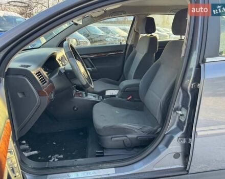 Сірий Опель Вектра, об'ємом двигуна 2.2 л та пробігом 315 тис. км за 4490 $, фото 8 на Automoto.ua