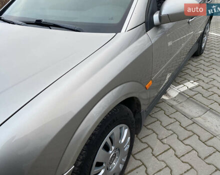 Серый Опель Вектра, объемом двигателя 1.8 л и пробегом 283 тыс. км за 3700 $, фото 12 на Automoto.ua