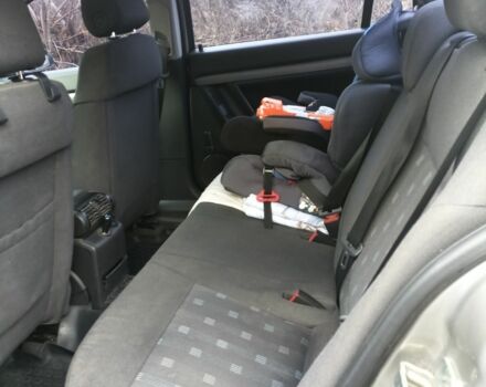 Сірий Опель Вектра, об'ємом двигуна 1.8 л та пробігом 281 тис. км за 3400 $, фото 4 на Automoto.ua