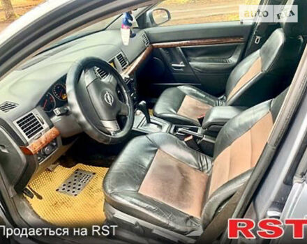 Серый Опель Вектра, объемом двигателя 3.18 л и пробегом 312 тыс. км за 4300 $, фото 3 на Automoto.ua