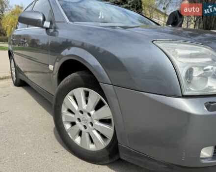 Серый Опель Вектра, объемом двигателя 2.2 л и пробегом 520 тыс. км за 3700 $, фото 3 на Automoto.ua