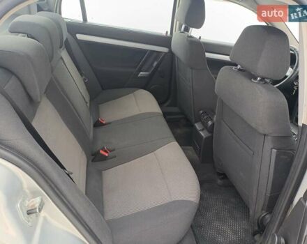 Серый Опель Вектра, объемом двигателя 1.8 л и пробегом 230 тыс. км за 4200 $, фото 9 на Automoto.ua