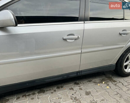 Опель Вектра 2004 у Вишневом на Automoto.ua Сірий Опель Вектра, об'ємом двигуна 2.2 л та пробігом 252 тис. км за 4900 $, фото 4 на Automoto.ua