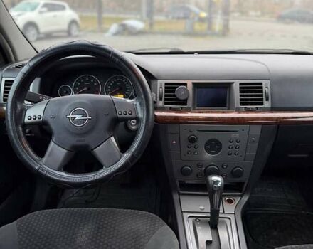 Серый Опель Вектра, объемом двигателя 2.2 л и пробегом 419 тыс. км за 3199 $, фото 6 на Automoto.ua