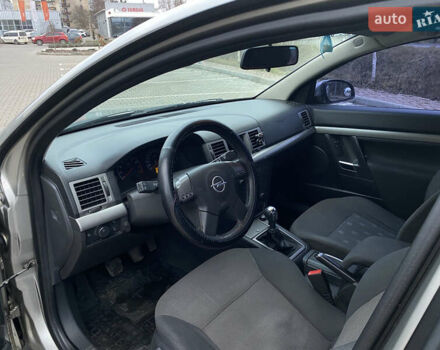 Серый Опель Вектра, объемом двигателя 1.8 л и пробегом 283 тыс. км за 3700 $, фото 23 на Automoto.ua