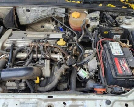 Серый Опель Вектра, объемом двигателя 2.2 л и пробегом 302 тыс. км за 2200 $, фото 7 на Automoto.ua