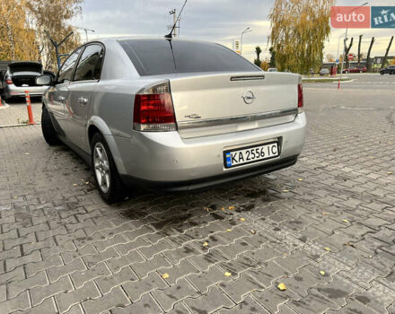 Опель Вектра 2004 у Вишневом на Automoto.ua Сірий Опель Вектра, об'ємом двигуна 2.2 л та пробігом 252 тис. км за 4900 $, фото 6 на Automoto.ua
