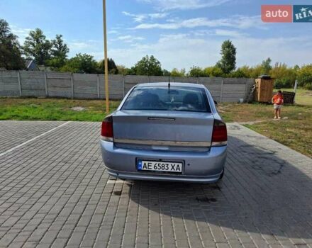 Серый Опель Вектра, объемом двигателя 3.2 л и пробегом 337 тыс. км за 5500 $, фото 1 на Automoto.ua