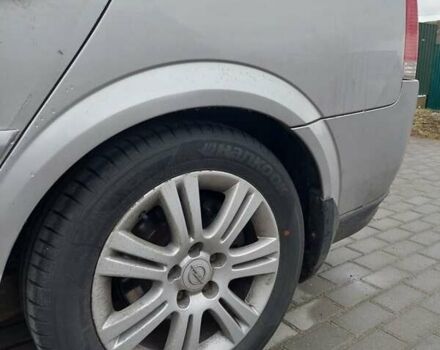 Сірий Опель Вектра, об'ємом двигуна 2.2 л та пробігом 265 тис. км за 3200 $, фото 5 на Automoto.ua