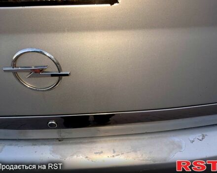 Сірий Опель Вектра, об'ємом двигуна 2.2 л та пробігом 297 тис. км за 3700 $, фото 4 на Automoto.ua