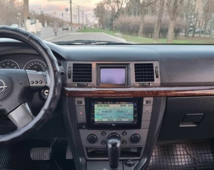 Серый Опель Вектра, объемом двигателя 3.2 л и пробегом 283 тыс. км за 2999 $, фото 9 на Automoto.ua