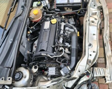 Сірий Опель Вектра, об'ємом двигуна 2 л та пробігом 300 тис. км за 2500 $, фото 4 на Automoto.ua