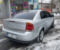 Серый Опель Вектра, объемом двигателя 2.2 л и пробегом 250 тыс. км за 3700 $, фото 2 на Automoto.ua