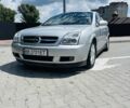 Сірий Опель Вектра, об'ємом двигуна 2.2 л та пробігом 267 тис. км за 3500 $, фото 1 на Automoto.ua