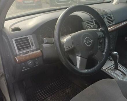Сірий Опель Вектра, об'ємом двигуна 2.2 л та пробігом 170 тис. км за 4600 $, фото 3 на Automoto.ua