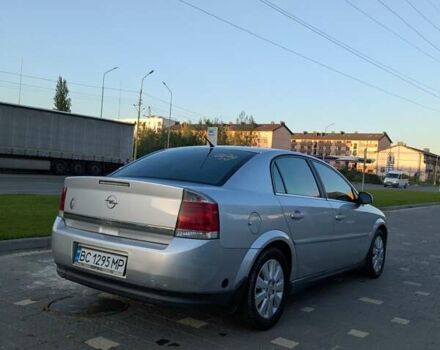 Опель Вектра 2004 в Ужгороде на Automoto.ua Серый Опель Вектра, объемом двигателя 2.2 л и пробегом 344 тыс. км за 2700 $, фото 3 на Automoto.ua