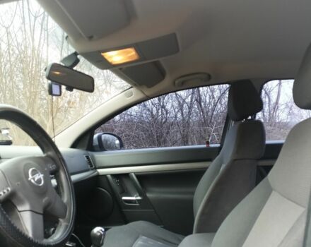 Сірий Опель Вектра, об'ємом двигуна 1.8 л та пробігом 281 тис. км за 3400 $, фото 3 на Automoto.ua