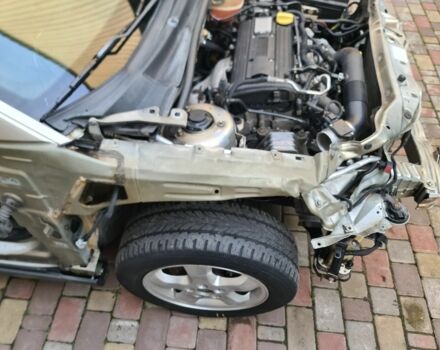 Сірий Опель Вектра, об'ємом двигуна 2 л та пробігом 300 тис. км за 2500 $, фото 3 на Automoto.ua