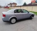 Сірий Опель Вектра, об'ємом двигуна 2.2 л та пробігом 343 тис. км за 4000 $, фото 4 на Automoto.ua