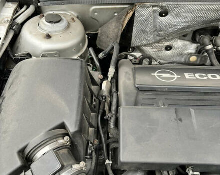 Опель Вектра 2004 у Вишневом на Automoto.ua Сірий Опель Вектра, об'ємом двигуна 2.2 л та пробігом 252 тис. км за 4900 $, фото 26 на Automoto.ua