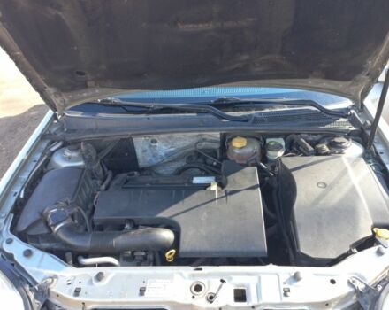 Сірий Опель Вектра, об'ємом двигуна 2.2 л та пробігом 300 тис. км за 3200 $, фото 5 на Automoto.ua