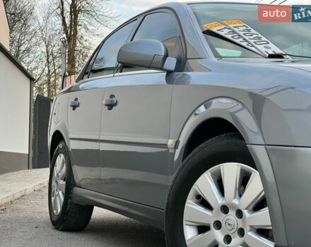 Серый Опель Вектра, объемом двигателя 2.2 л и пробегом 205 тыс. км за 3750 $, фото 16 на Automoto.ua