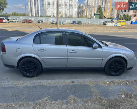 Серый Опель Вектра, объемом двигателя 2.2 л и пробегом 340 тыс. км за 6000 $, фото 2 на Automoto.ua