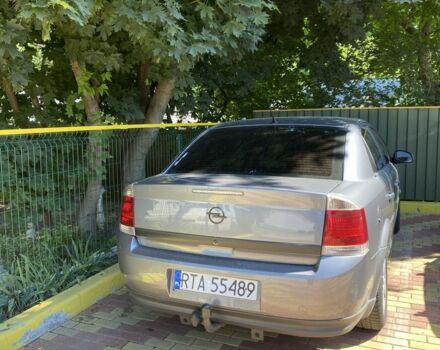 Сірий Опель Вектра, об'ємом двигуна 1.9 л та пробігом 327 тис. км за 1800 $, фото 6 на Automoto.ua