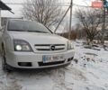 Серый Опель Вектра, объемом двигателя 1.8 л и пробегом 321 тыс. км за 3900 $, фото 2 на Automoto.ua
