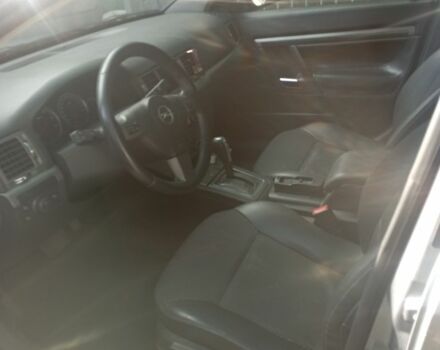 Серый Опель Вектра, объемом двигателя 1.9 л и пробегом 300 тыс. км за 4500 $, фото 2 на Automoto.ua