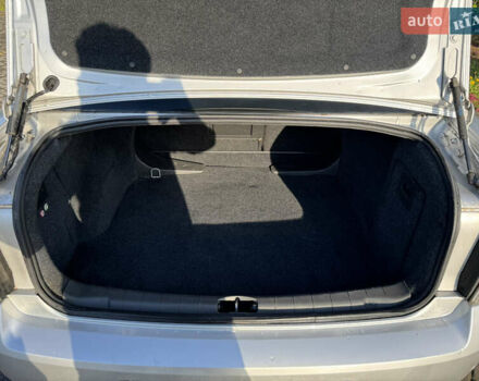 Серый Опель Вектра, объемом двигателя 2.2 л и пробегом 182 тыс. км за 5000 $, фото 56 на Automoto.ua