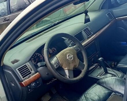 Серый Опель Вектра, объемом двигателя 2.2 л и пробегом 250 тыс. км за 3800 $, фото 3 на Automoto.ua