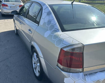 Опель Вектра 2005 у Кривому Розі на Automoto.ua Сірий Опель Вектра, об'ємом двигуна 2.2 л та пробігом 375 тис. км за 4500 $, фото 5 на Automoto.ua