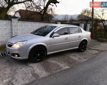 Серый Опель Вектра, объемом двигателя 1.9 л и пробегом 315 тыс. км за 4200 $, фото 6 на Automoto.ua