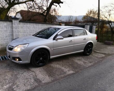 Серый Опель Вектра, объемом двигателя 1.9 л и пробегом 315 тыс. км за 4200 $, фото 7 на Automoto.ua