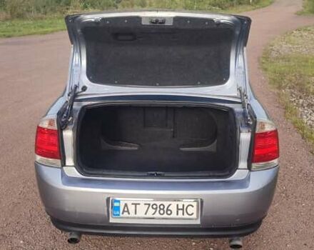 Сірий Опель Вектра, об'ємом двигуна 2.2 л та пробігом 212 тис. км за 4100 $, фото 11 на Automoto.ua