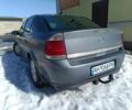 Сірий Опель Вектра, об'ємом двигуна 2 л та пробігом 400 тис. км за 3000 $, фото 3 на Automoto.ua