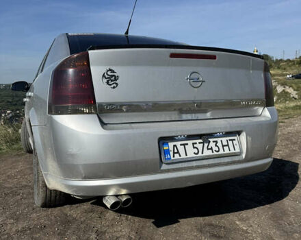 Сірий Опель Вектра, об'ємом двигуна 2.2 л та пробігом 227 тис. км за 4400 $, фото 3 на Automoto.ua