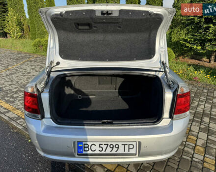 Сірий Опель Вектра, об'ємом двигуна 2.2 л та пробігом 182 тис. км за 4999 $, фото 55 на Automoto.ua