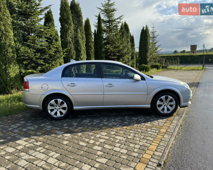 Сірий Опель Вектра, об'ємом двигуна 2.2 л та пробігом 182 тис. км за 4999 $, фото 16 на Automoto.ua