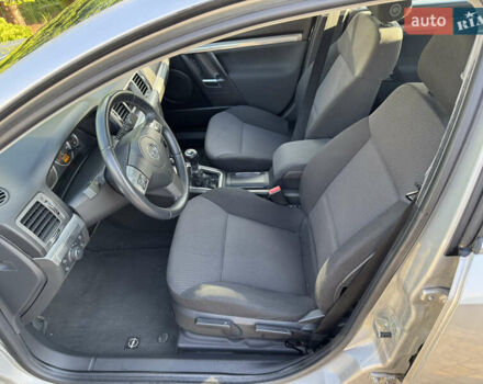 Сірий Опель Вектра, об'ємом двигуна 2.2 л та пробігом 182 тис. км за 4999 $, фото 58 на Automoto.ua