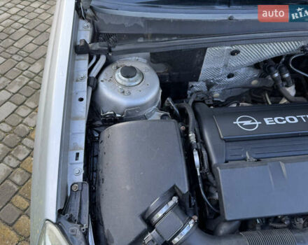 Серый Опель Вектра, объемом двигателя 2.2 л и пробегом 182 тыс. км за 5000 $, фото 52 на Automoto.ua